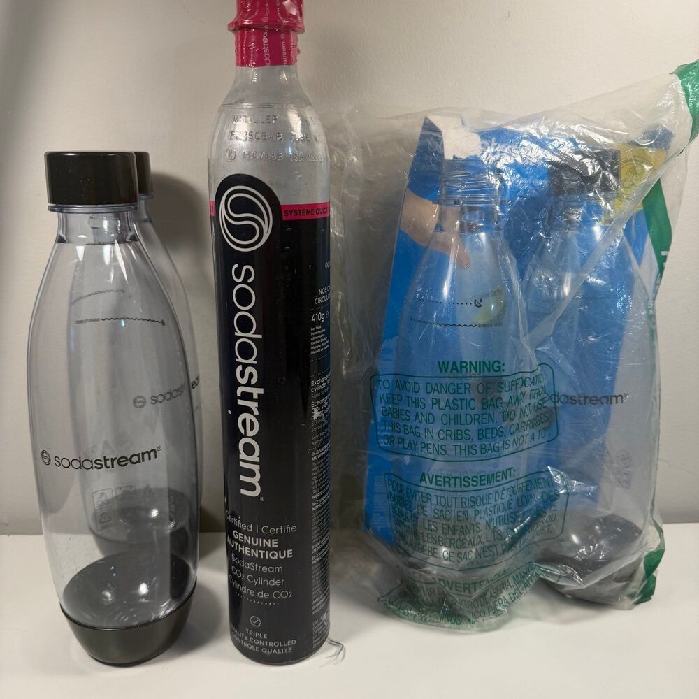 Sodastream CO2 Cylinder and Bottles